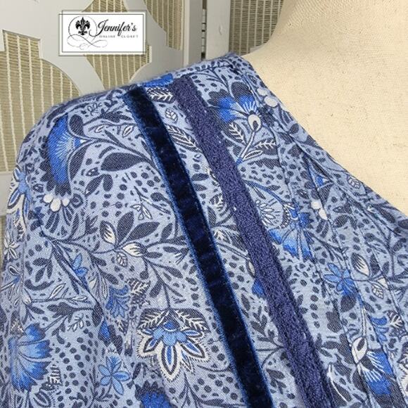 St. John's Bay Blue Floral Split Neck Balloon Sleeve Peasant Blouse Size L - Picture 5 of 12